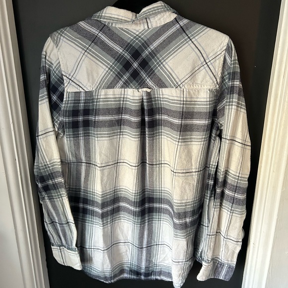 White and navy flannel - Picture 2 of 2